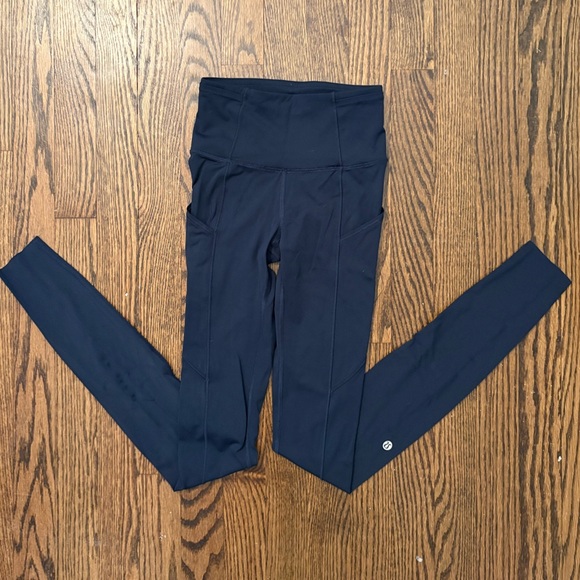 lululemon athletica Pants - Navy Lululemon leggings
